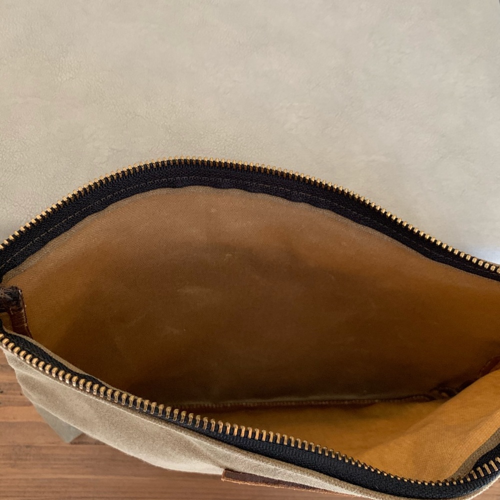 SOLD Peg and Awl Waxed Canvas Trendy Pouch Bag - Picture 8 of 8